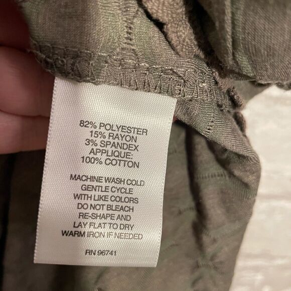 Rebecca Malone Olive Green Top Lace Accents - Picture 7 of 8